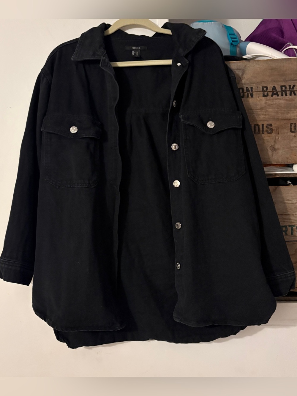 Forever21 Black Oversized Long Denim Jean Jacket / Shacket Size Medium
